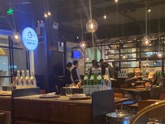 -Carbon莫卡哆·意大利复古集市餐厅(杭州大厦店)