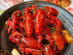 -肥肥虾庄·金牌油焖大虾(杨园滨江时代walk店)