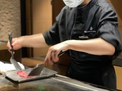 -丽思卡尔顿·炙焰·铁板烧餐厅