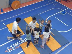 -超能星球少儿智能运动馆(通州中仓校区)