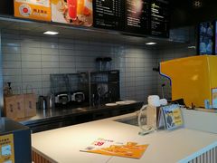 -麦当劳(松江南乐得来速店)