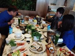 -雍和会海鲜姿造自助(湖东路店)