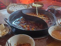 -赵美丽·重庆社区火锅·直营店(火车东站·中豪国际店)