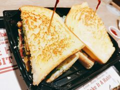 圣塔芭芭拉经典牛肉特堡-The Habit Burger Grill 哈比特汉堡(爱琴海店)
