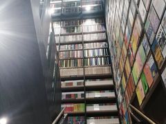 -钟书阁(群光广场店)