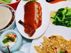 招牌挂炉烤鸭-月福京味斋·烤鸭店·北京菜(鼓楼总店)