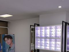 -造寸眼镜·蔡司官方授权店(东门店)