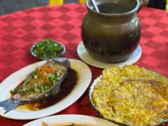 -先鲜鲫鱼粥
