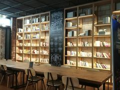 等候区-CGV影城(滨江天街IMAX店)