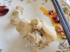 -鲁朗纳麦石锅鸡庄园