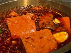 -小天鹅火锅·一线江景洪鼎旗舰店(洪崖洞店)