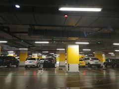 场地-苏州中心-停车场
