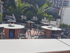 -墨脱石锅椰子鸡•香草鸭•东山羊(大东海店)