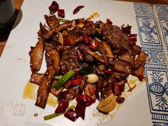 -云海肴·汽锅鸡·云南菜(天山百盛优客店)