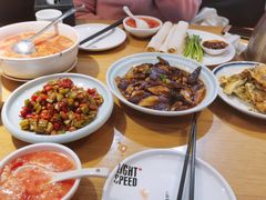 -吕氏疙瘩汤·海鲜新鲁菜(凯德mall新都心店)