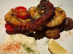 -LESCEDARS Brasserie Bistro香柏树
