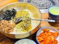 -明洞阿姨·韩式酱蟹烤肉·创意料理(三元桥店)