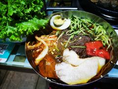 -韩红石板肉(范西路店)