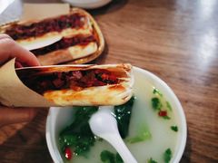 驴肉粉丝汤-驴肉火烧(玉祥门店)