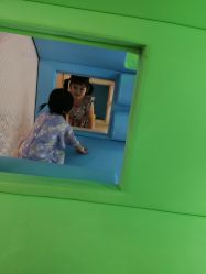 -多多淘儿童体验中心(重庆来福士店)