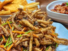 茶树菇牛柳-晚归月亮湾私家菜(临邑路店)