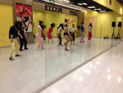 酒吧炫舞课堂-STUDIO E POLE DANCE