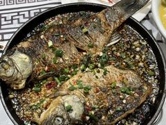 -靓虾二哥长沙地标小龙虾(五一广场店)