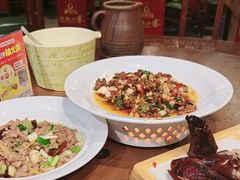 -老滇山寨•云南特色菜•地方菜•民族风情歌舞表演(金碧店)