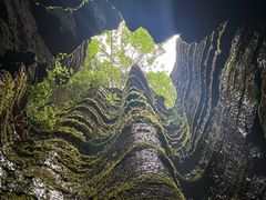 -梭布垭石林景区