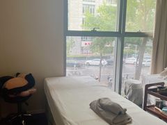 -喜艾堂艾灸馆(世贸天阶店)