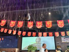 -壕吃时代(伟业广场斜对面)