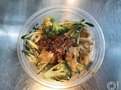 -魏家凉皮(博水商务大厦店)