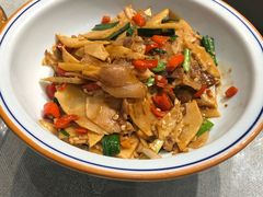肉烧干笋-七十七号厨房·新派江西菜(滨湖店)