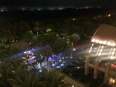 -三亚湾海居铂尔曼度假酒店