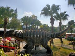 -自贡恐龙博物馆