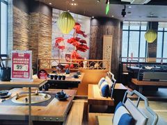 -湊湊火锅·茶憩(南京东路悦荟店)