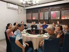 -亿江南新概念融合美食餐厅(管仲老街店)