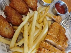 -Thanks美式餐厅(汉堡咖啡店)