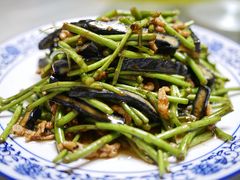 野芦蒿炒臭干-广迎居老正兴菜馆