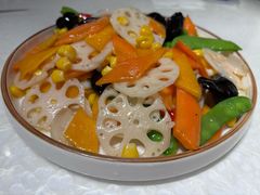 -辣小妮de川菜馆(红旗Mall店)
