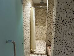 -龙之梦大酒店-健身中心