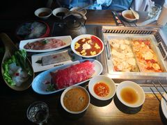 -老牌坊云南鱼豆花火锅(哈西万达店)