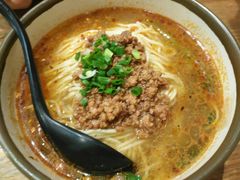 -谭师爷龙抄手(白下路店)