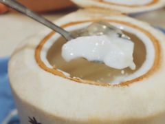 泰国椰子冻-冰神糖水铺(国贸中心店)
