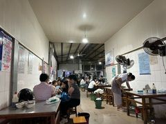 -正宗杨记普洱酸醋米线(总店)