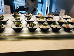 -雍和会海鲜姿造自助(湖东路店)