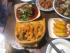 阿婆酥肉-爆炸头阿姨小四川正宗川味小吃(无任何分店)