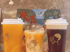-喜茶(北京华贸购物中心店)