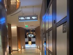 -涨巢·潮玩水疗局