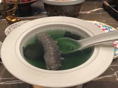 -海派悦庭·海胆烧麦·新融合菜(凯德广场店)